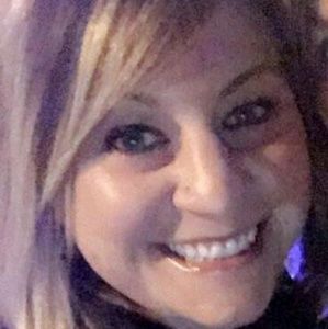 Meet your Posher, Angie